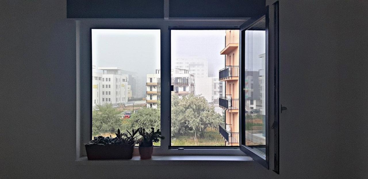 Daisy Apartament นาโวดาริ ภายนอก รูปภาพ